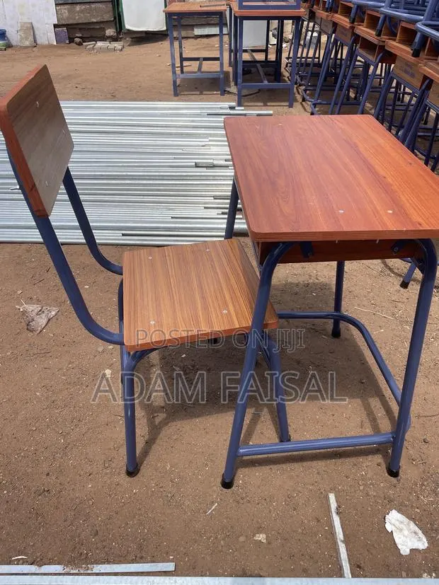 Mono Desk for Student · Photo 1