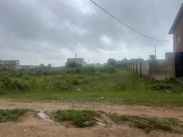 Do Call for a Genuine Plot for Sale at Legon Hills · Photo 1