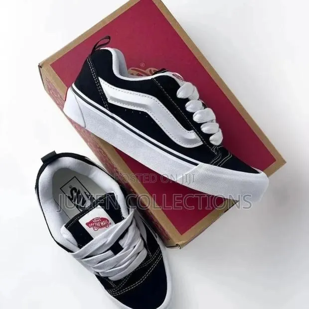 Old Skool Vans · Photo 1