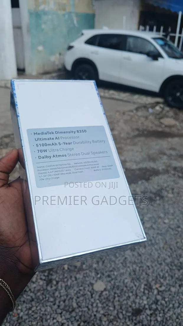 New Tecno Camon 40 Premier 5G 256 GB Gold · Photo 1