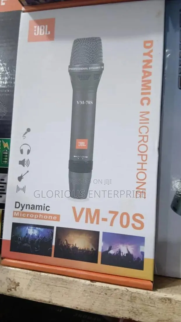 Dynamic Microphone · Photo 1