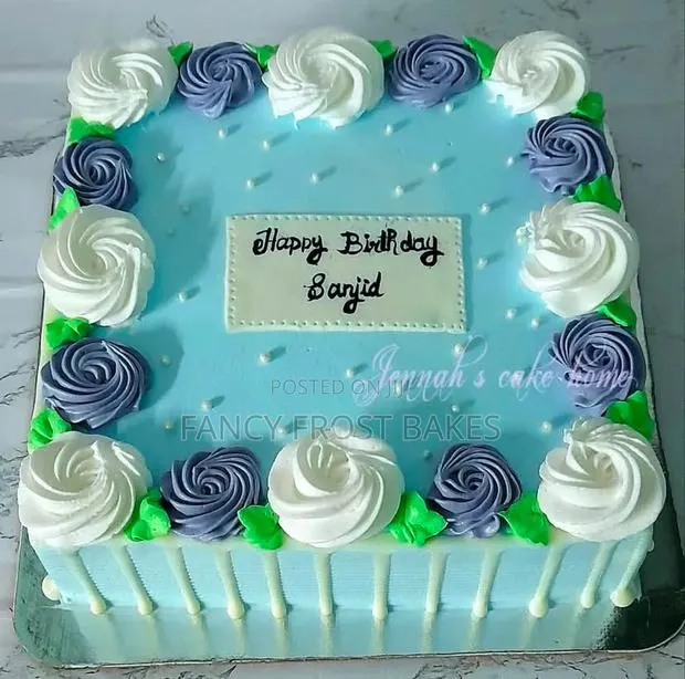 Square Cakes ( Birthdays and Events) · Photo 1