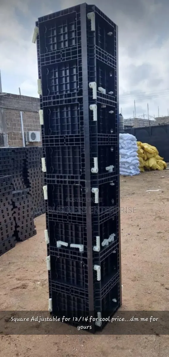 Adjustable 12/14 Plastic Column Formwork · Photo 1