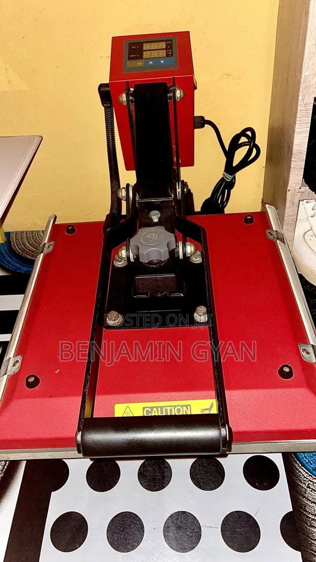 38x38 Heat Press Going for Cool Price · Photo 1