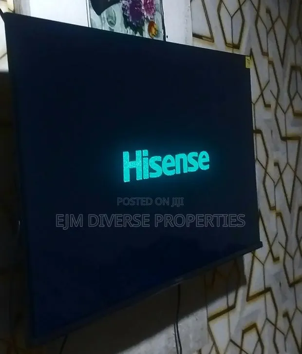 Smart Hisense Tv 43 Inches · Photo 1