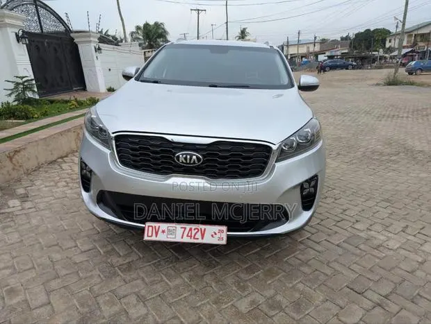 Kia Sorento 2.4L LX AWD 2019 Silver · Photo 1