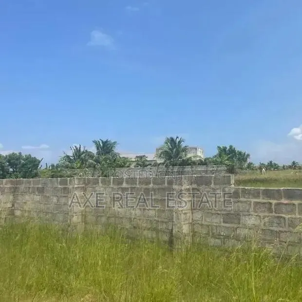 Act Fast> Price Drop on Lands - Prampram Beach Road · Photo 1