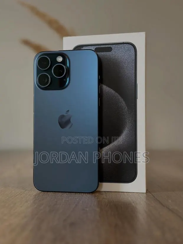 New Apple iPhone 15 Pro Max 512 GB Black · Photo 1
