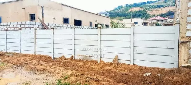 Precast Fence Walls · Photo 1