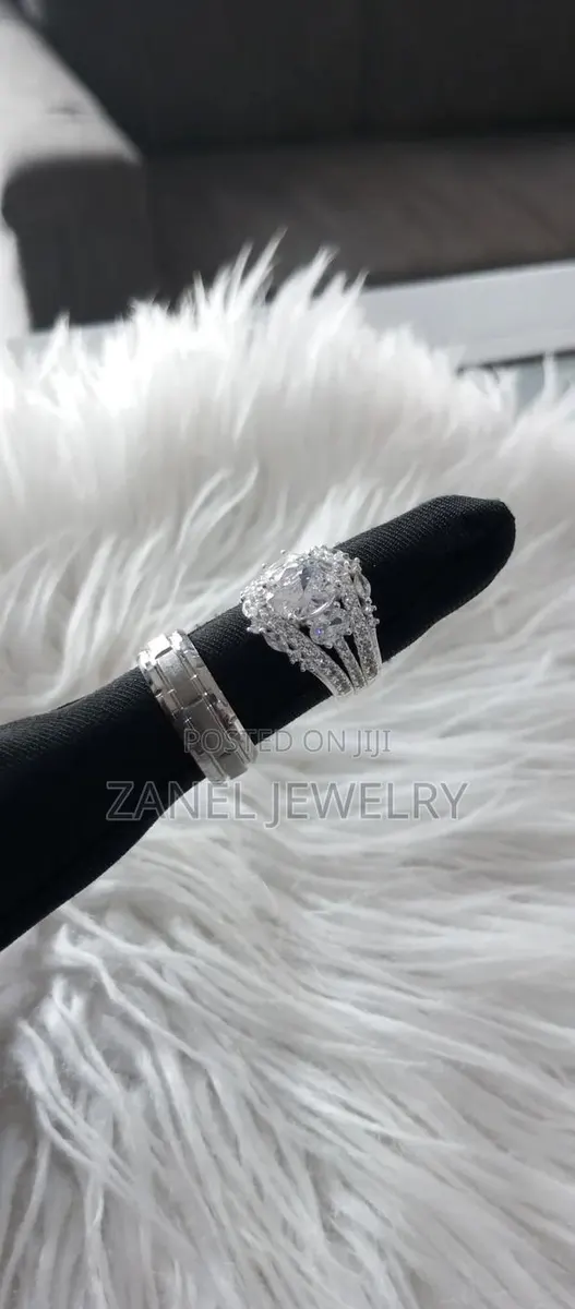 Authentic Silver Wedding Rings for Couples · Photo 3
