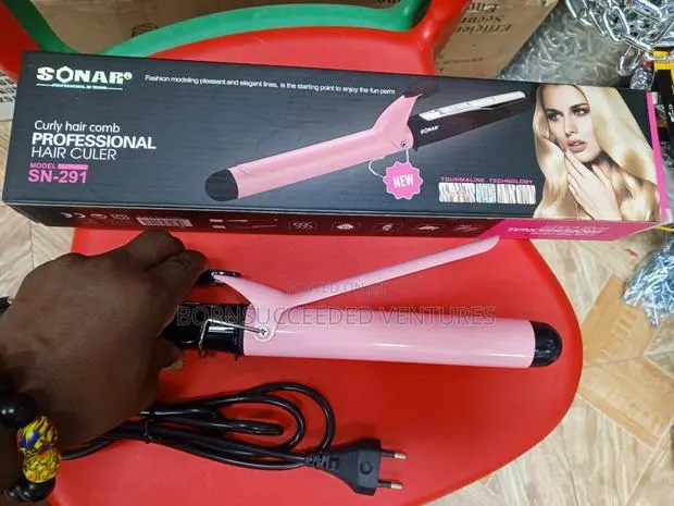Professional Hair Curler · Photo 1