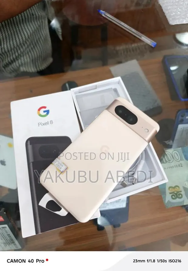 New Google Pixel 8 128 GB Pink · Photo 1