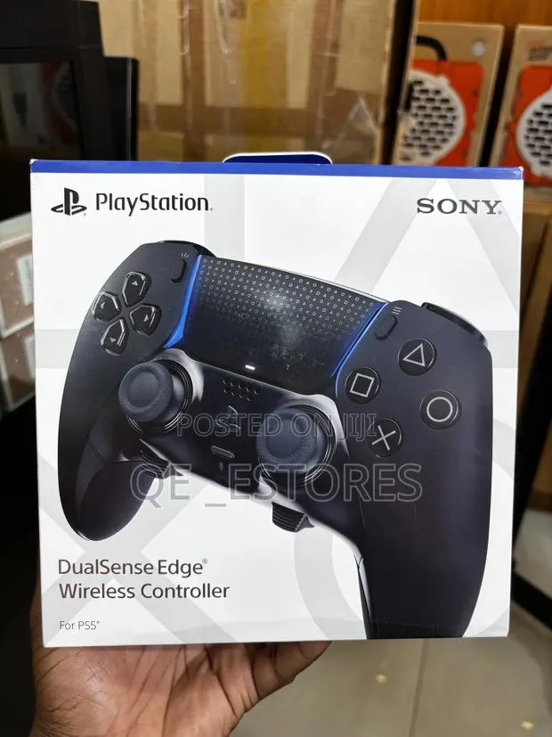 Dual Sense Edge Wireless Controller · Photo 1