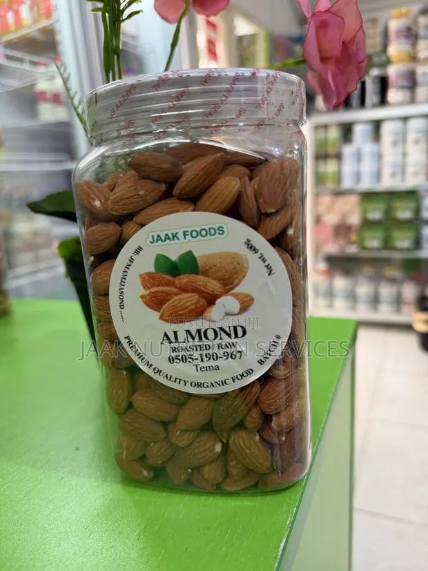 Almond Nut · Photo 1
