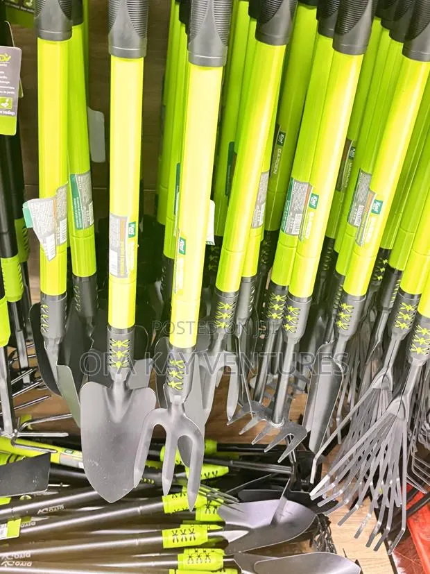 Adjustable Garden Tools Shovel and Rack · Photo 1