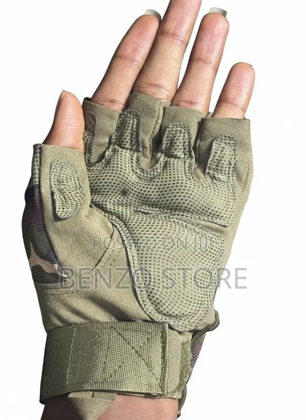 Road-Strong Leather Gloves for Riders · Photo 1