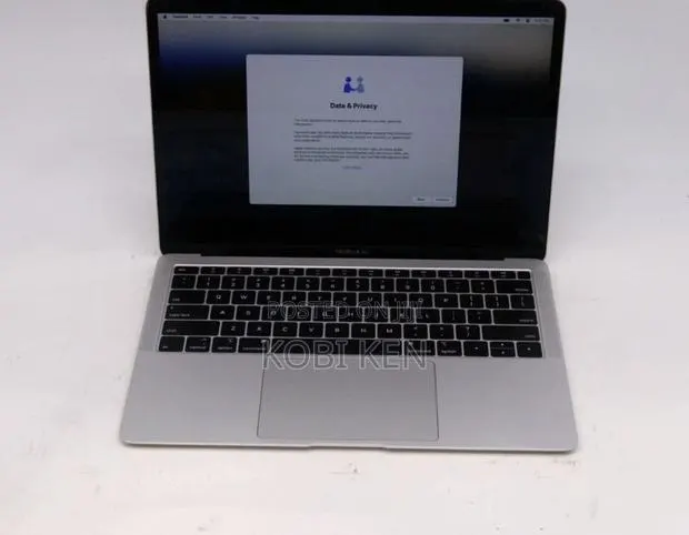Laptop Apple MacBook Air 2018 16GB Intel Core i5 SSD 128GB · Photo 1