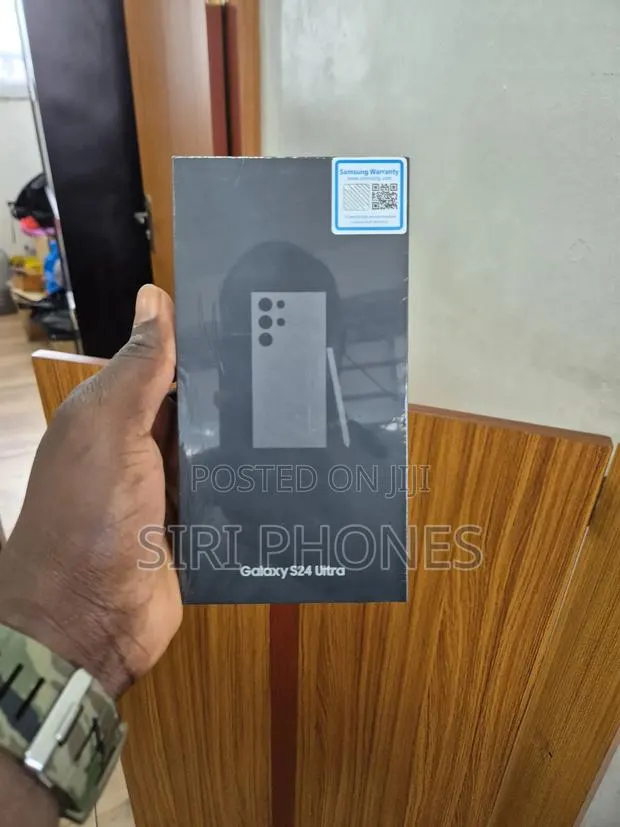 New Samsung Galaxy S24 Ultra 512 GB Black · Photo 1