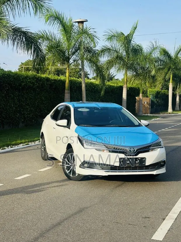 Toyota Corolla 2020 White · Photo 1
