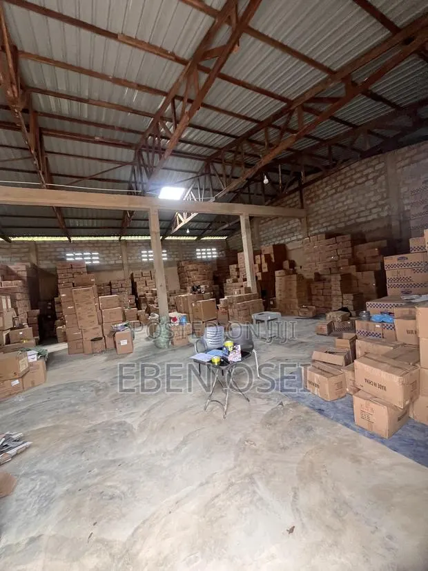 Warehouse for Rent in Dansoman-Roundabout · Photo 1