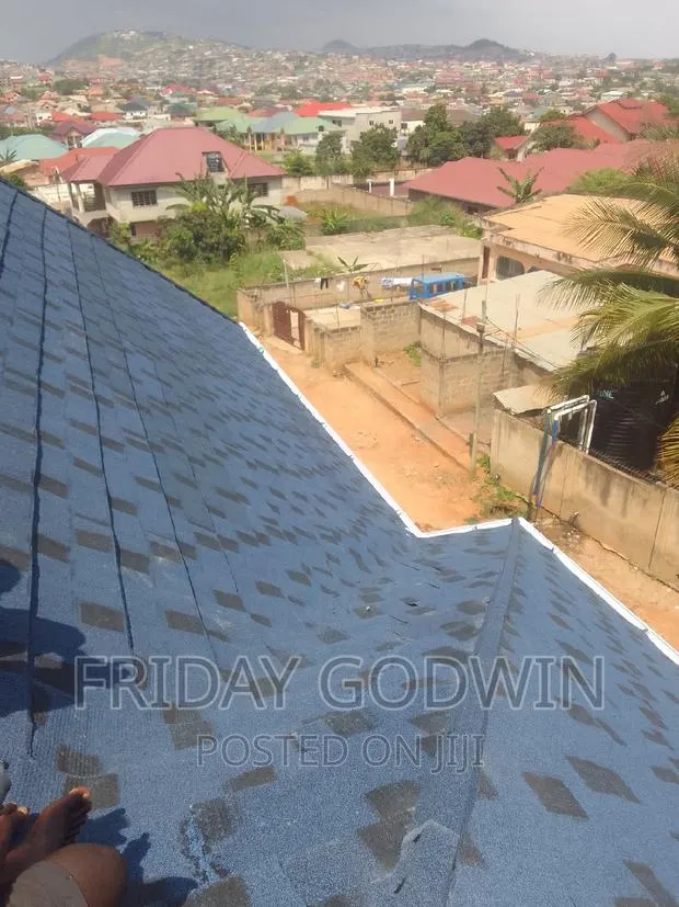 Stone Tiles Roofing Sheet · Photo 1