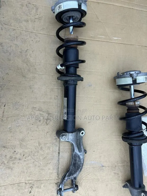 Audi A4 A5 S4 S5 Front Shocks · Photo 1