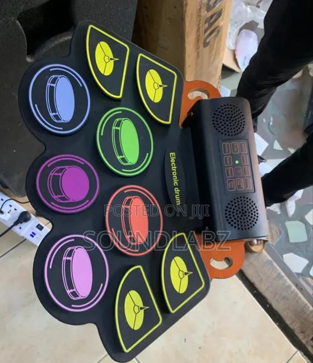 Electronic 7pad Drumset · Photo 1