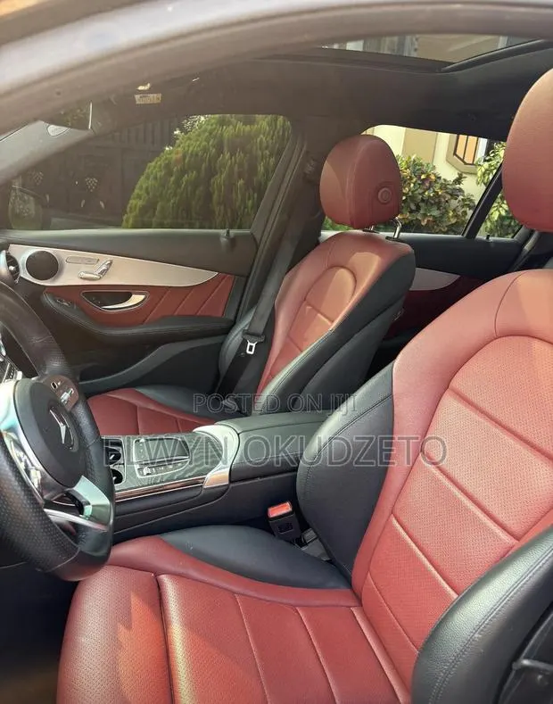 Mercedes-Benz GLC-Class 2022 Black · Photo 1