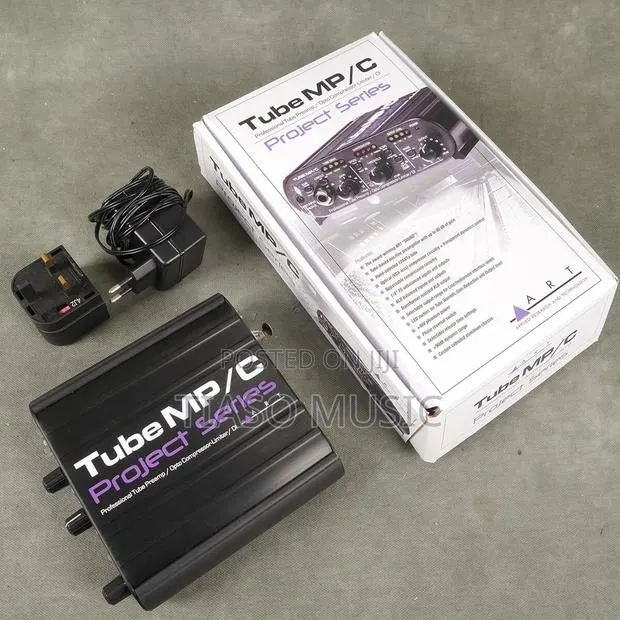 Microphone Preamp · Photo 1