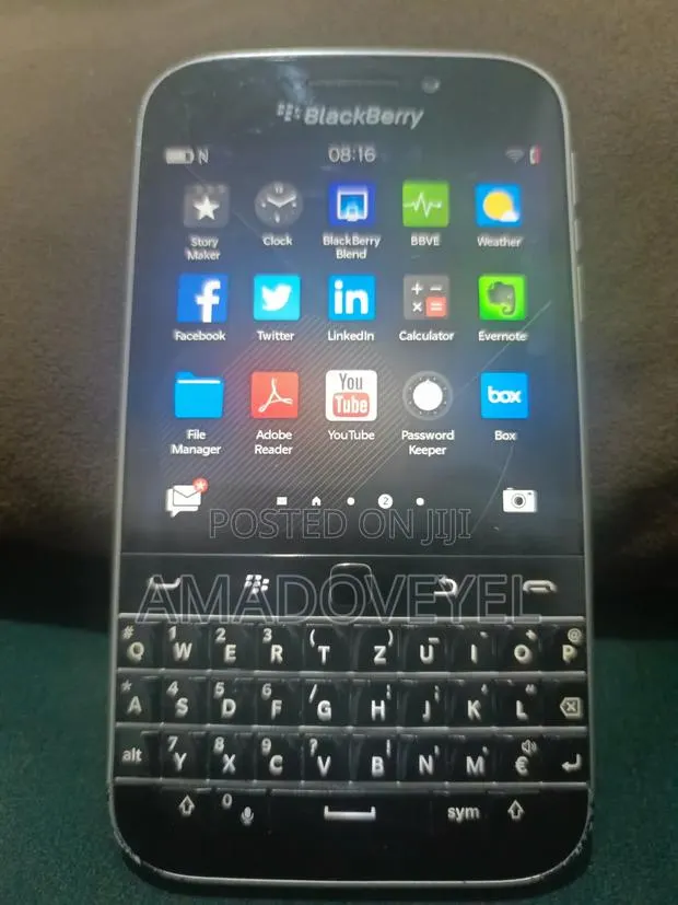 BlackBerry Classic 16 GB Black · Photo 1