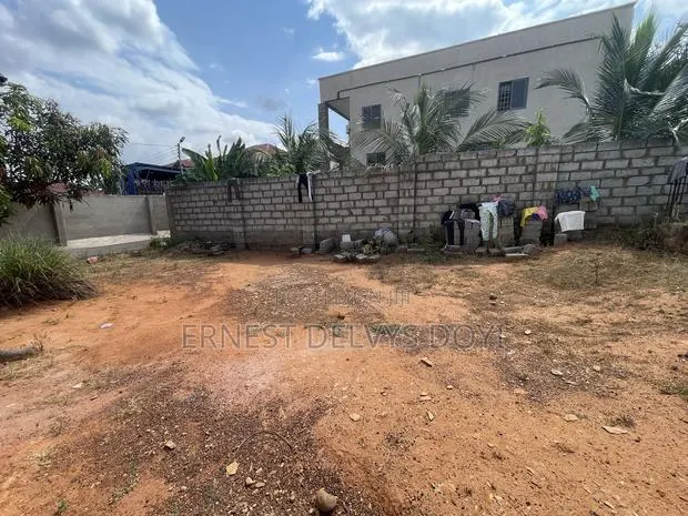 40ft by 90ft Plot for Sale · Photo 1