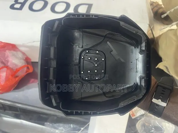 Honda CRV Airbag Cover 2017 2018 2019 · Photo 1