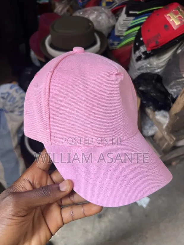 Caps in All Colors · Photo 2
