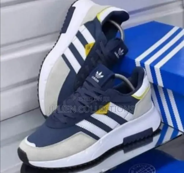 Adidas Retropy F2 Beige and Navy · Photo 1