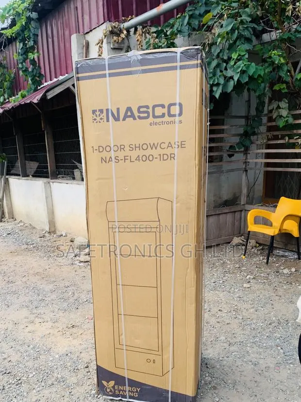 Newly Bulky NAS-FL400-1DR 358-Liter Single-Door Display Fridge · Photo 1