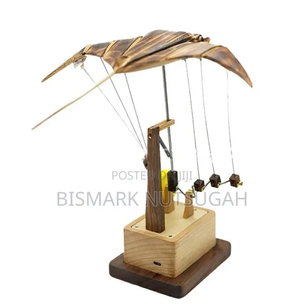 Wave Gentle Wooden Manta Ray · Photo 1
