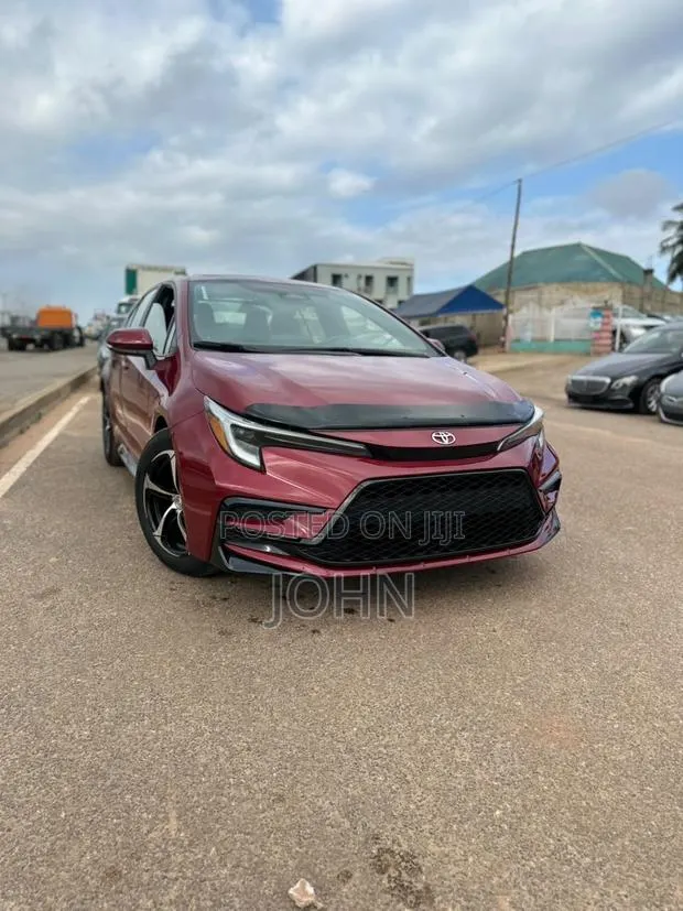 Toyota Corolla SE 2023 Red · Photo 1