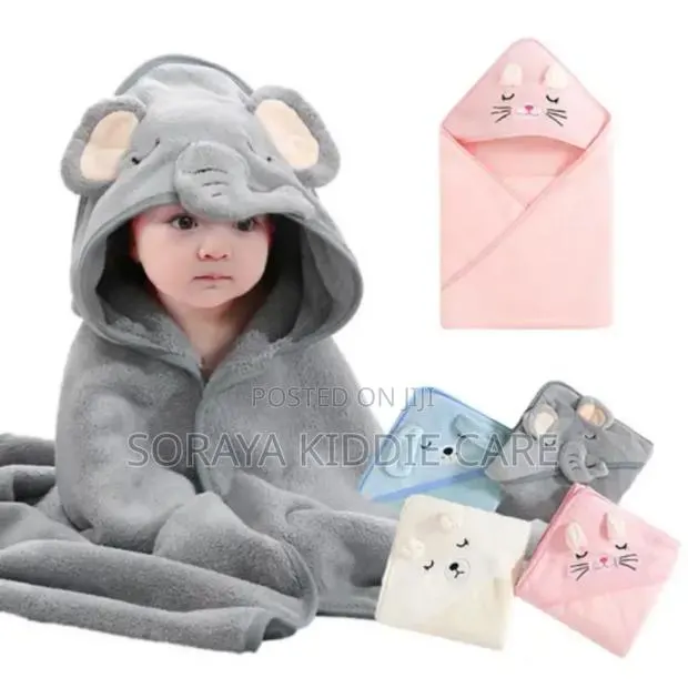 Baby Fluffy Hooded Blanket · Photo 1