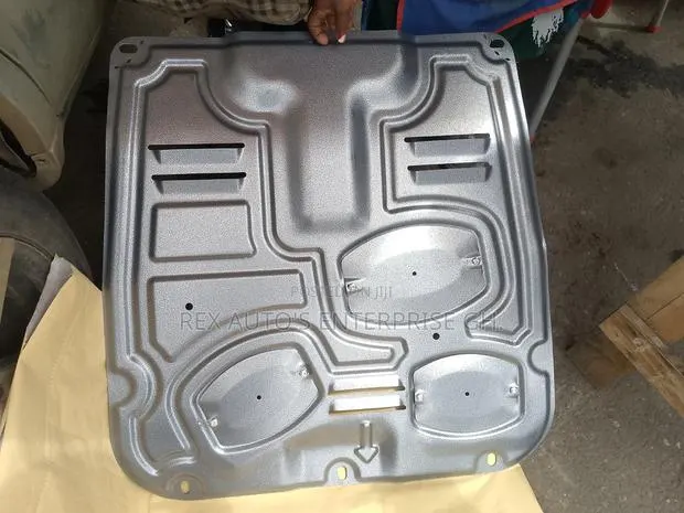 Honda Accord 2013,2014,2015,2016/ Engine Cover Metal · Photo 1