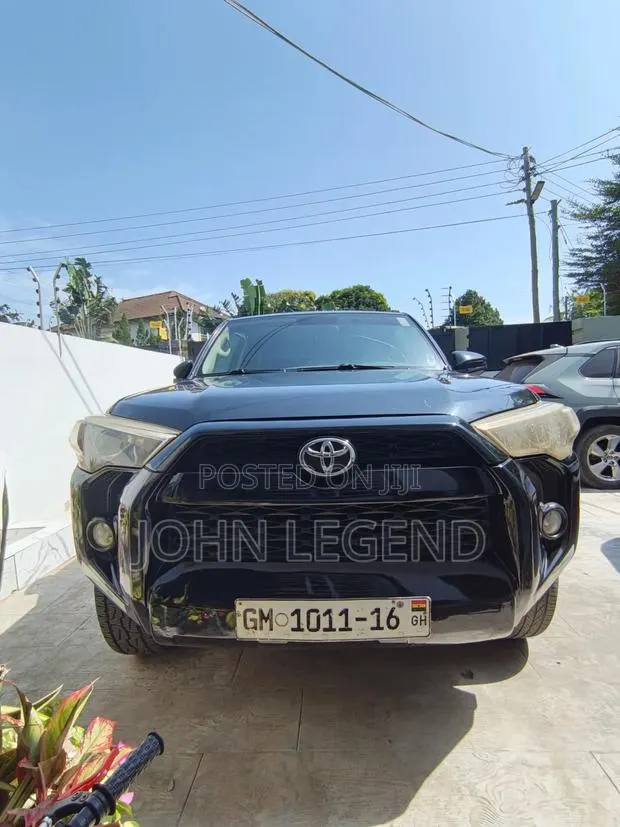 Toyota 4-Runner 2016 Black · Photo 1