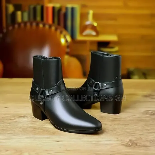 Black Leather Chelsea Boots · Photo 1