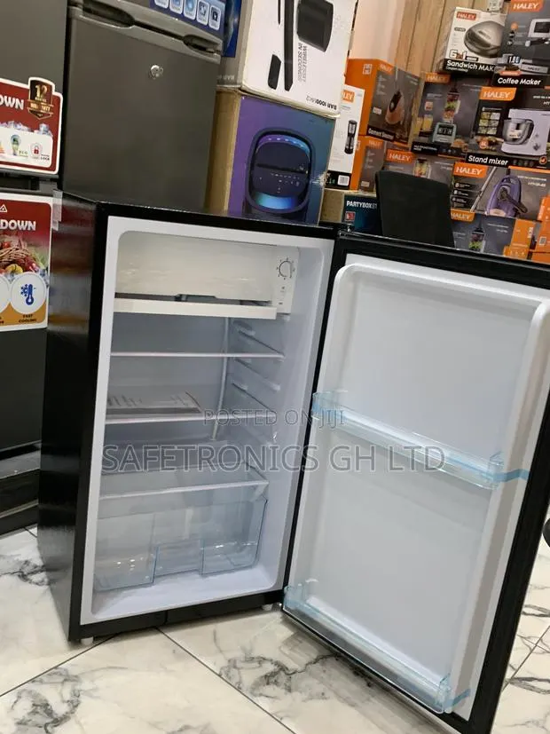 Quality New Nasco 92ltrs Table Top Refrigerator · Photo 1