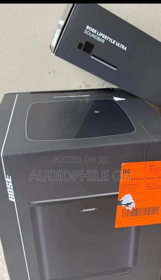 Bose Lifestyle Ultra Soundbar Extra Bass Set With Subwoofer · Photo 1