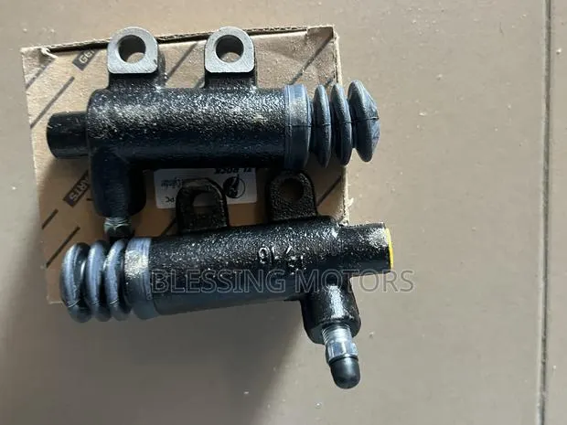 Top and Down Port for All Cars Available · Photo 1