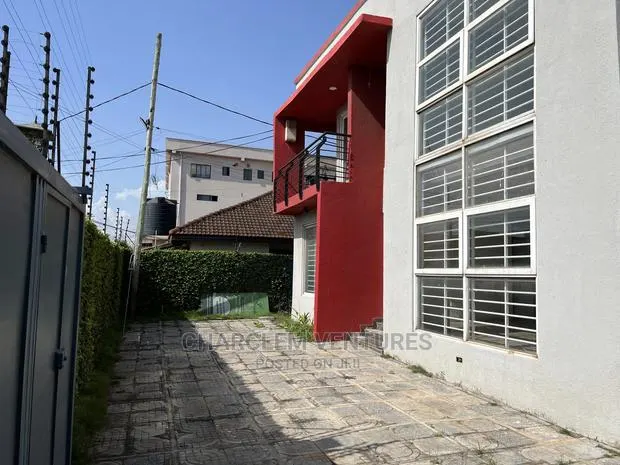 4bdrm House in East Legon for Rent · Photo 1