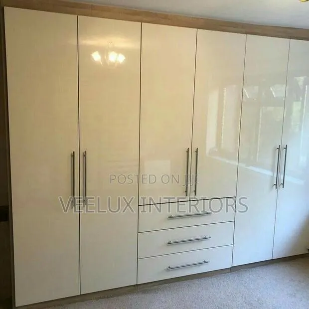 Classic Wooden Wardrobe | Interior Design Timeless Piece · Photo 1