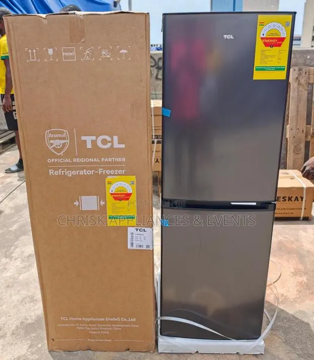TCL F185bfg 142l Bottom-Freezer Refrigerator · Photo 1