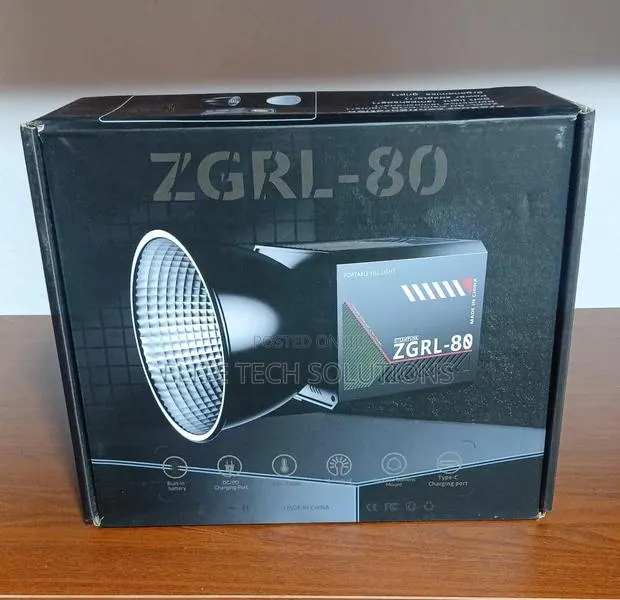 ZGRL-80 Studio Light · Photo 1