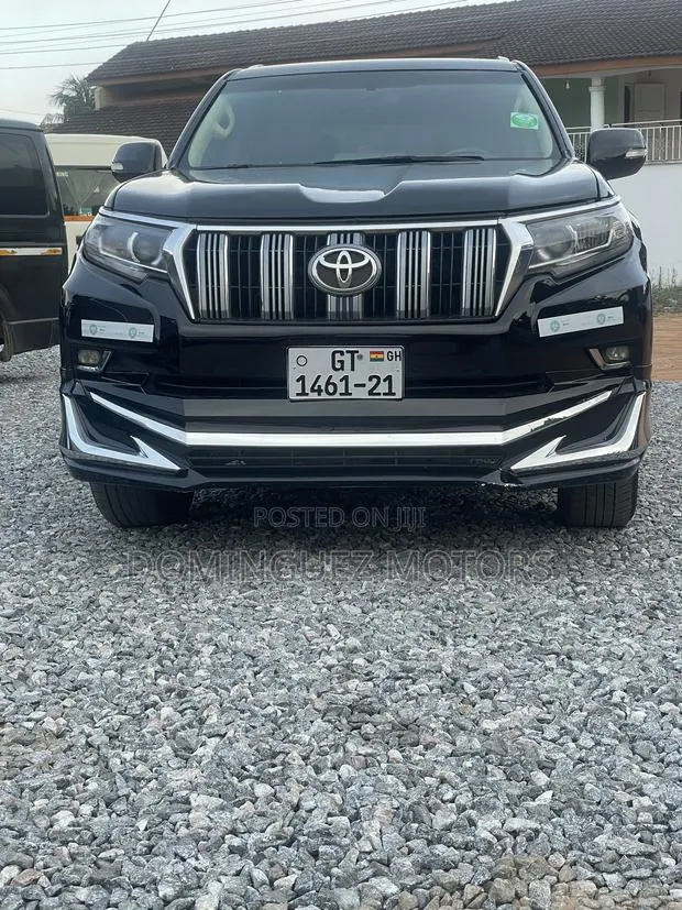 Toyota Land Cruiser Prado 2013 Black · Photo 1