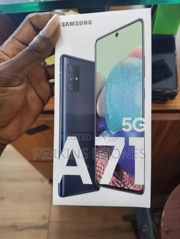 New Samsung Galaxy A71 128 GB Black · Photo 1